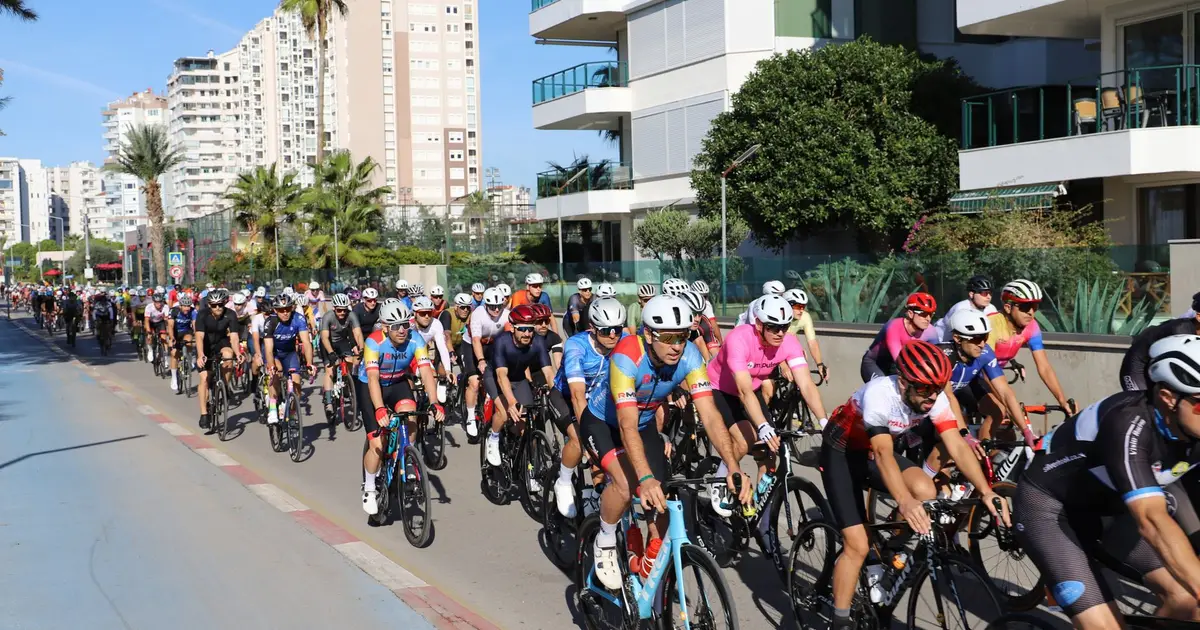 Jonathan Milan pierwszym liderem 83. Tour de Pologne